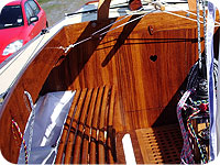 Seats Floor + bulkhead locker